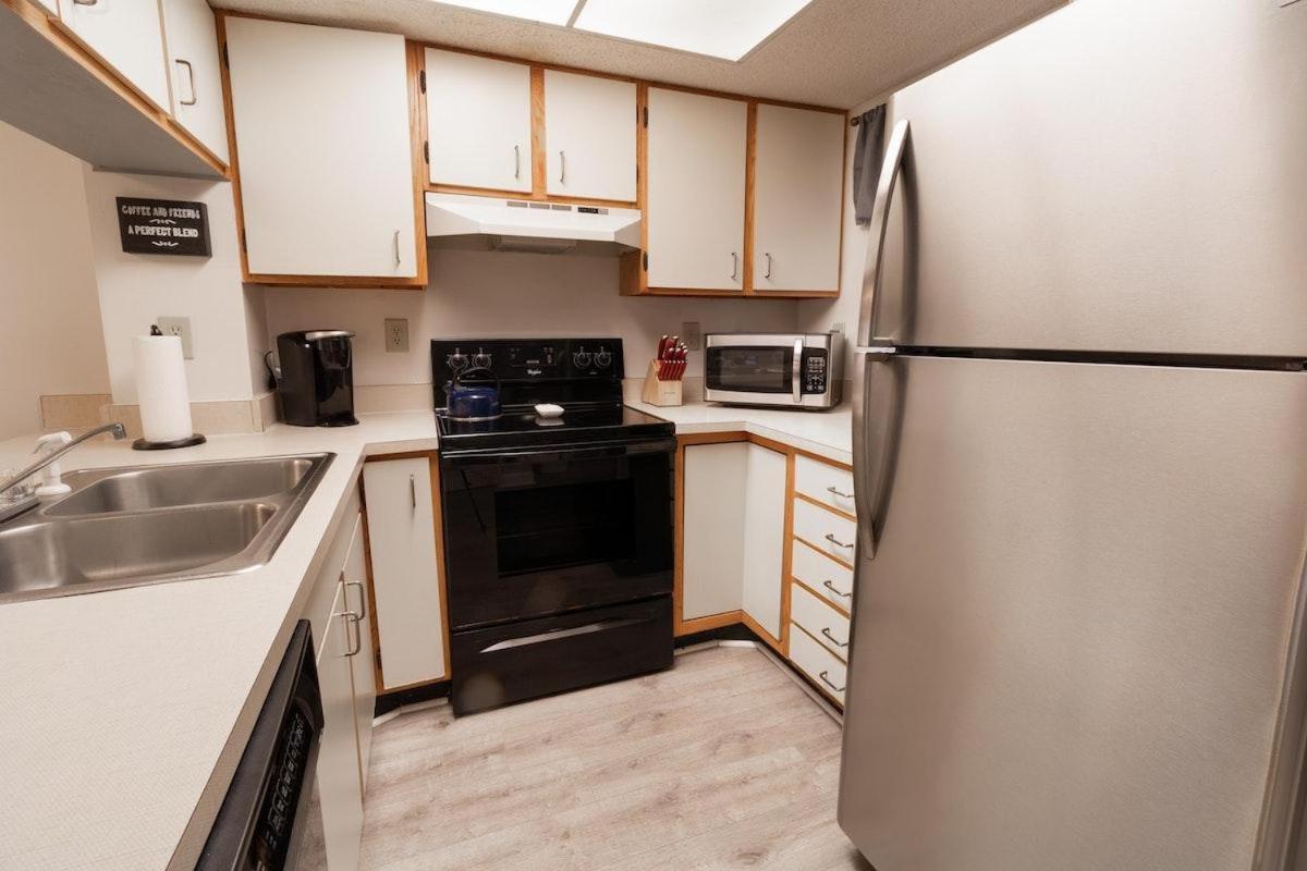 Marsh View Condo With An Indoor Pool Hot Tub Миртъл Бийч Екстериор снимка